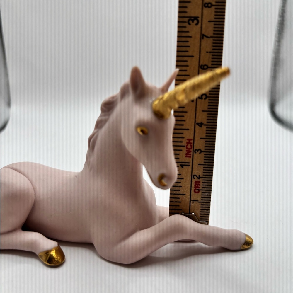 Unicorn Pink Porcelain Figurine with Gold Horn and hooves. - Picture 3 of 13